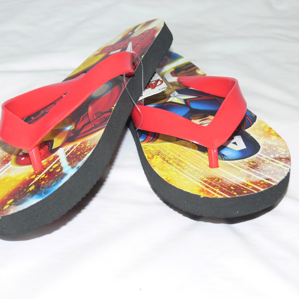 Marvel Avengers Boys size L\G